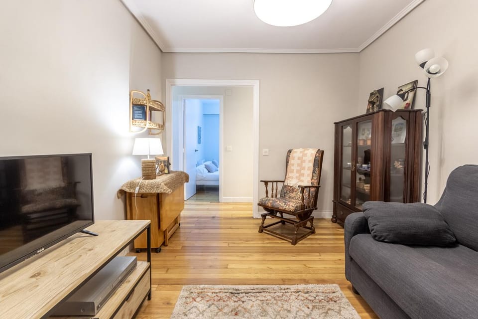 Communal lounge/ TV room, Living room