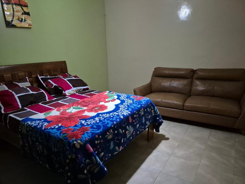 Appartement a proximite de la plage20 a yoff Apartment in Dakar