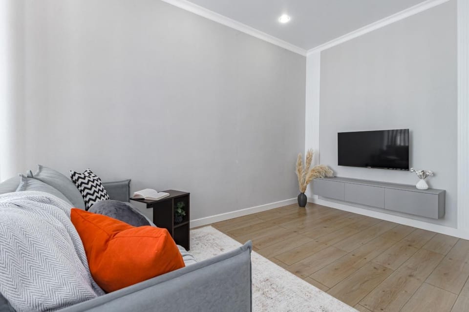 TV and multimedia, Seating area