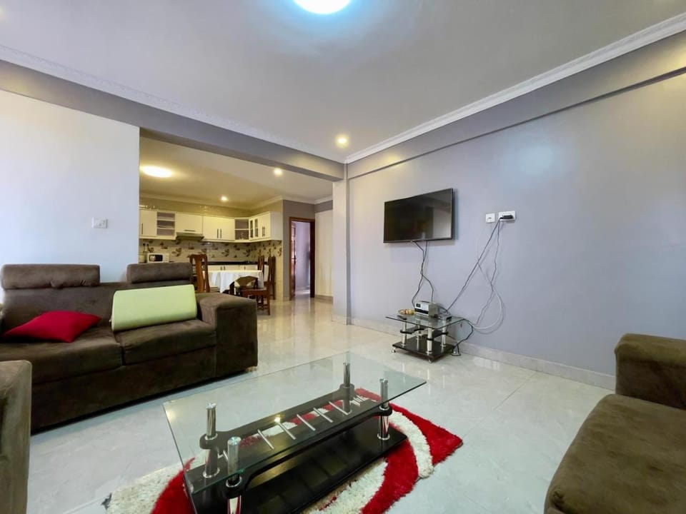 Communal lounge/ TV room, TV and multimedia, Kitchen or kitchenette, Living room, Seating area, Dining area, kitchen