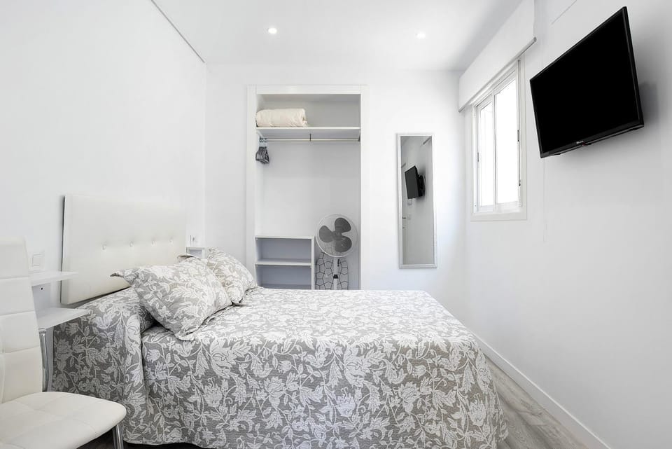 Living room, Bedroom