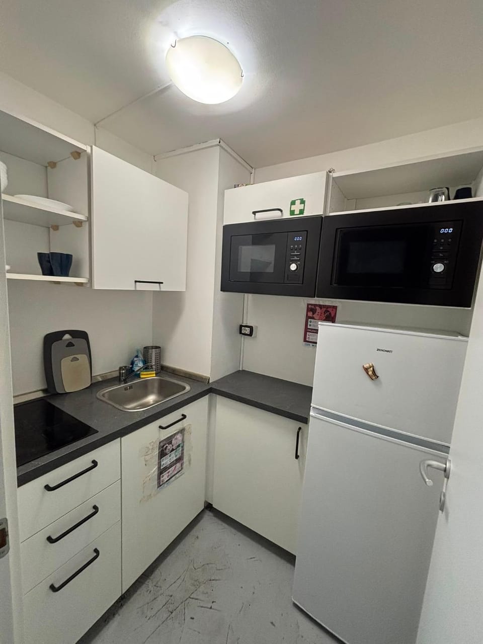 Classbnb - 4 camere in zona Stazione Centrale Bed and Breakfast in Milan
