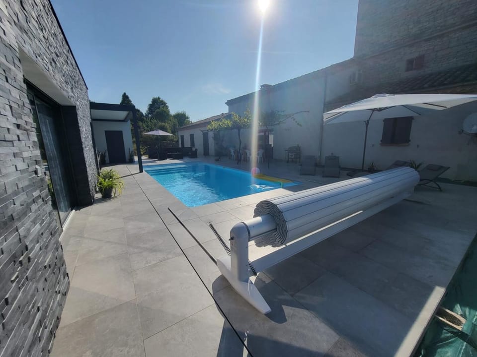 Pool view, Swimming pool