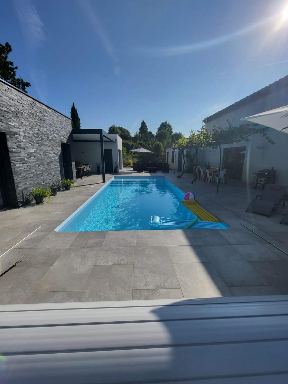 Pool view, Swimming pool