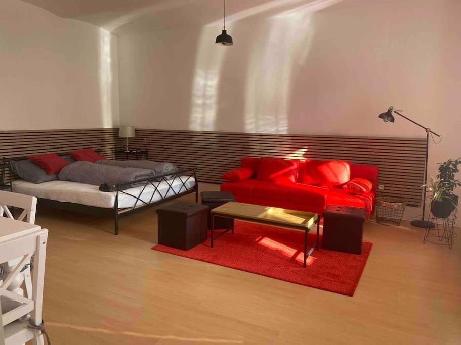 B12 - Bohdanečská 12 Apartment in Czechia