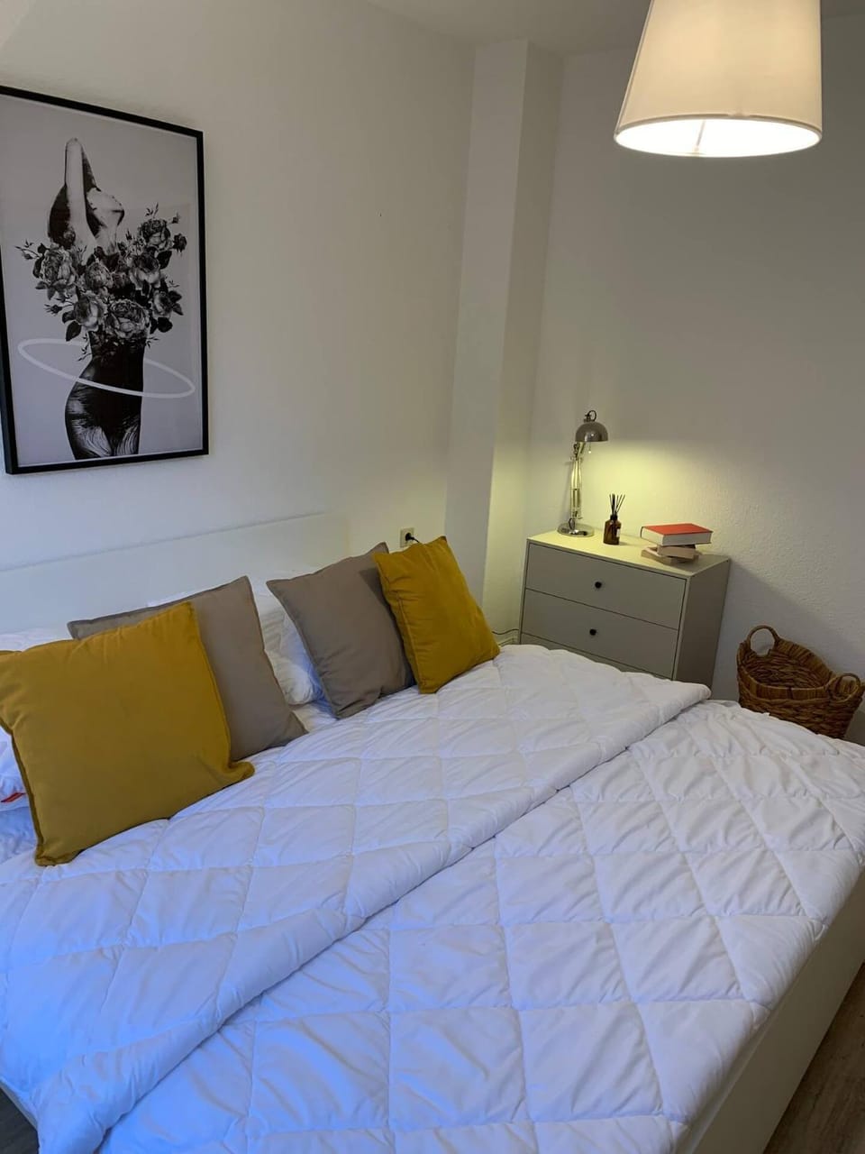 Wohnung mit Garten & Parkplätzen Apartment in Bremen