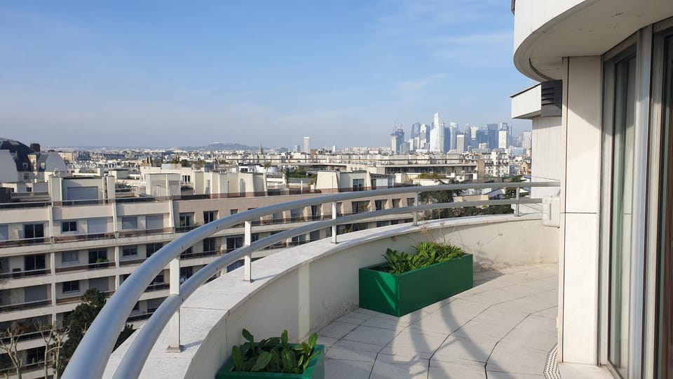 Panoramic view of Paris Apartment in Levallois-Perret