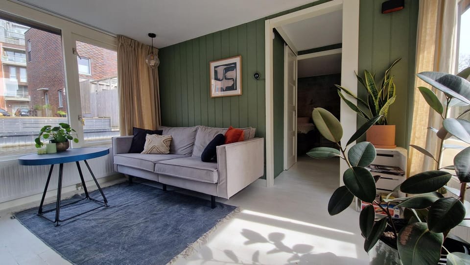 Seating area, City view, Garden view