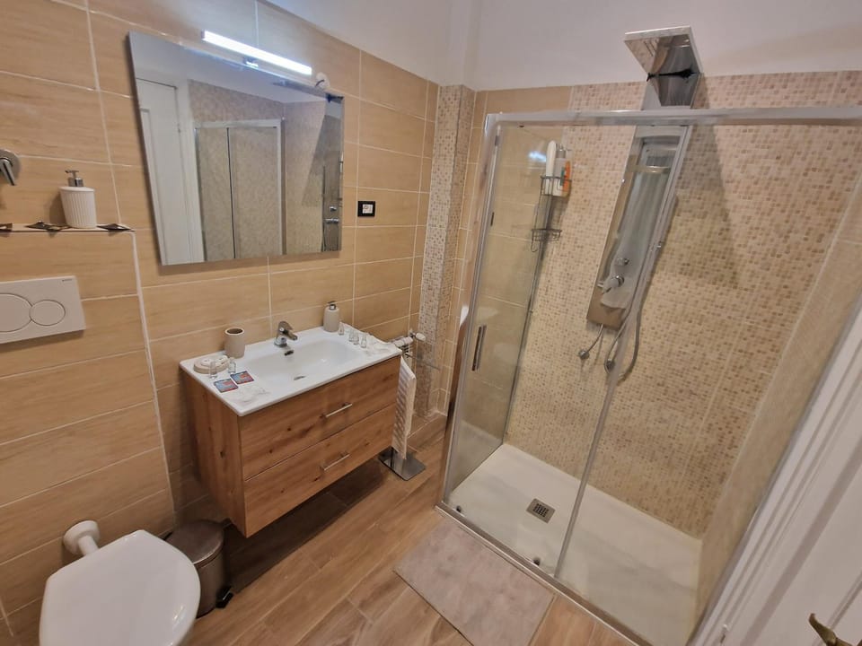 La perla bianca Apartment in Genoa