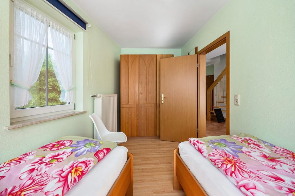 Property building, Living room, Bedroom