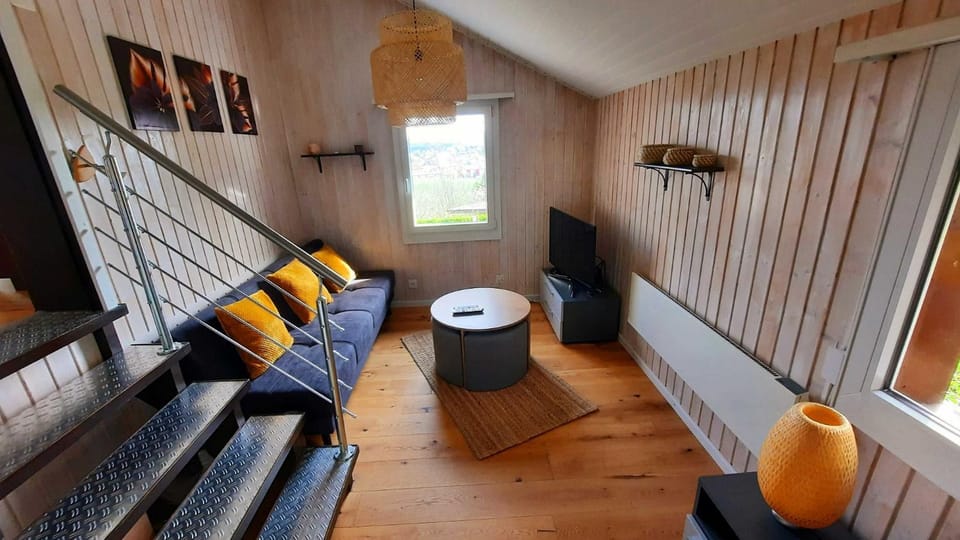 Chalet Idylka House in Canton of Bern (Region)