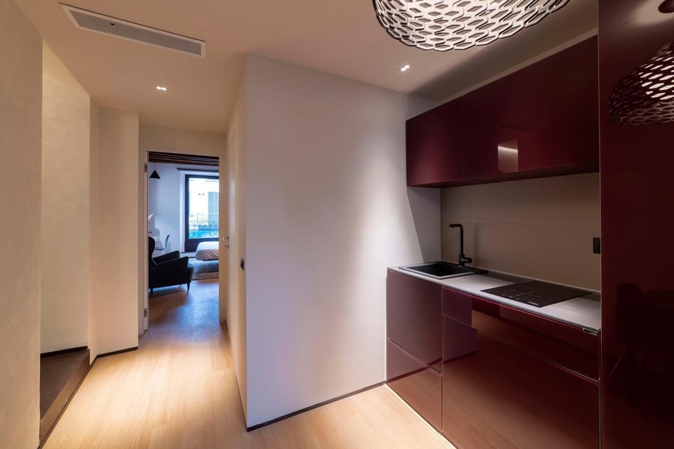 Kitchen or kitchenette