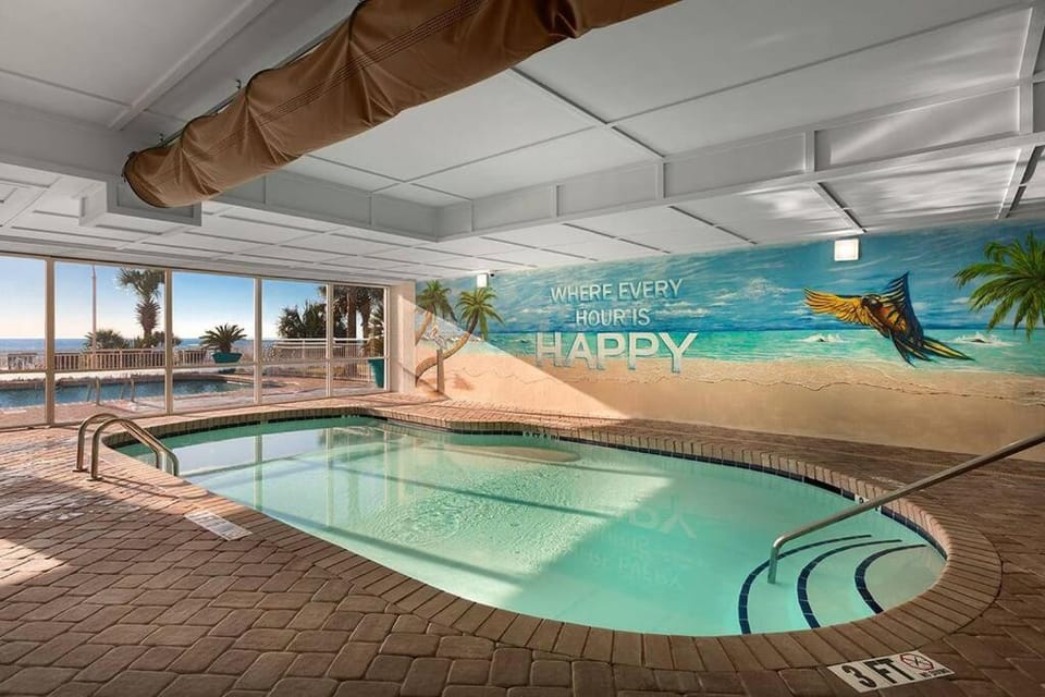 *OceanFRONT @ Paradise*Queen Beds*Pools Galore*R18 Apartment in Myrtle Beach