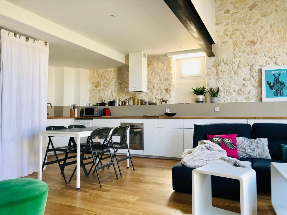 Living room, Dining area, kitchen