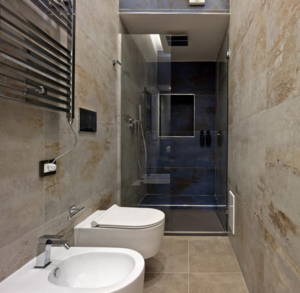 Shower, Toilet, Bathroom