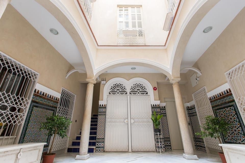 Facade/entrance, Decorative detail, Internal: Not applicable to any particular room