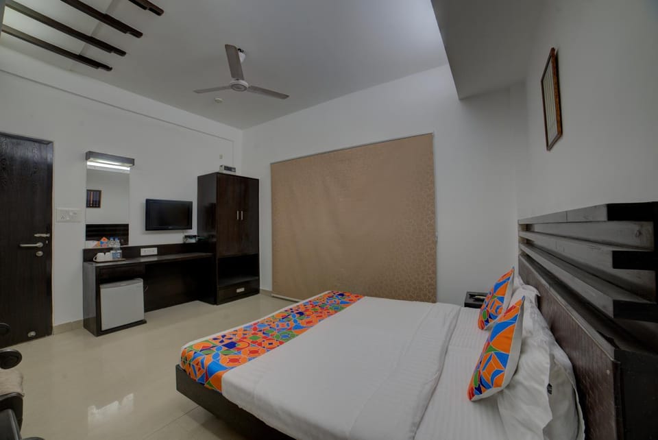 Hotel Exotica Suites Near AIIMS Hotel in New Delhi