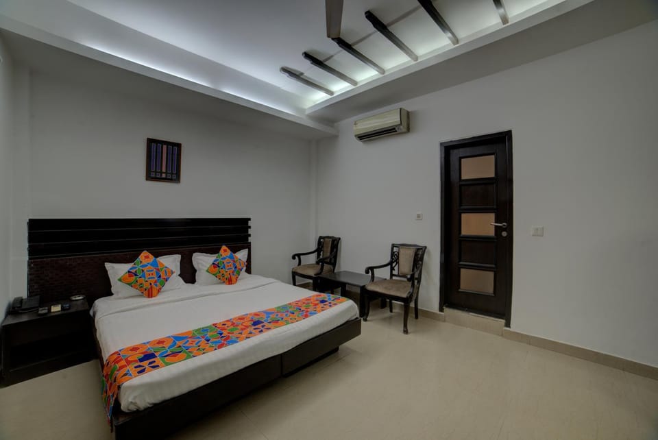 Hotel Exotica Suites Near AIIMS Hotel in New Delhi