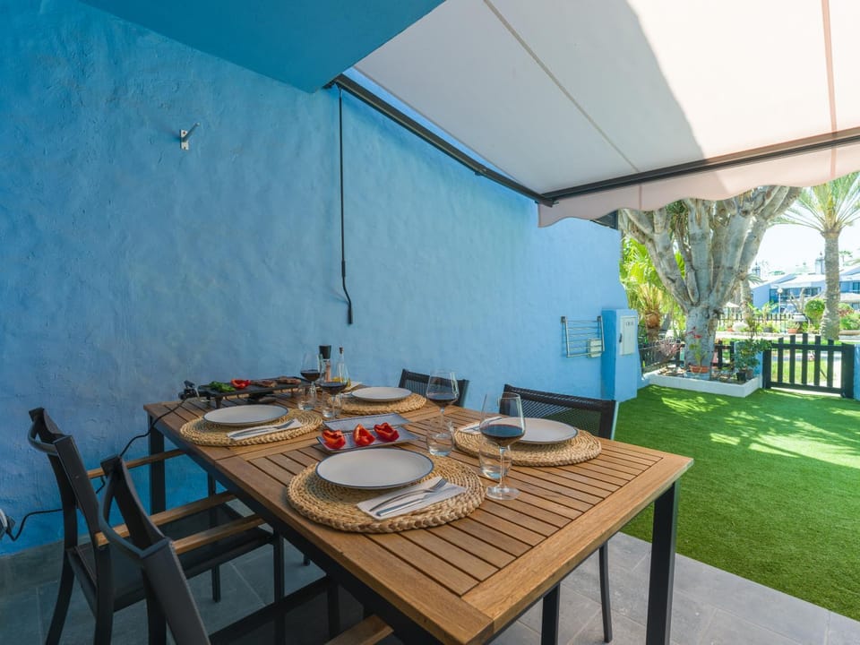 Garden, Food and drinks, Garden view