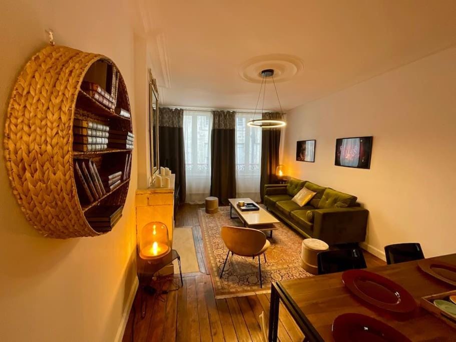 Communal lounge/ TV room, TV and multimedia, Living room