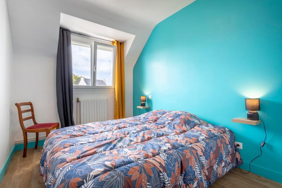Living room, Bedroom