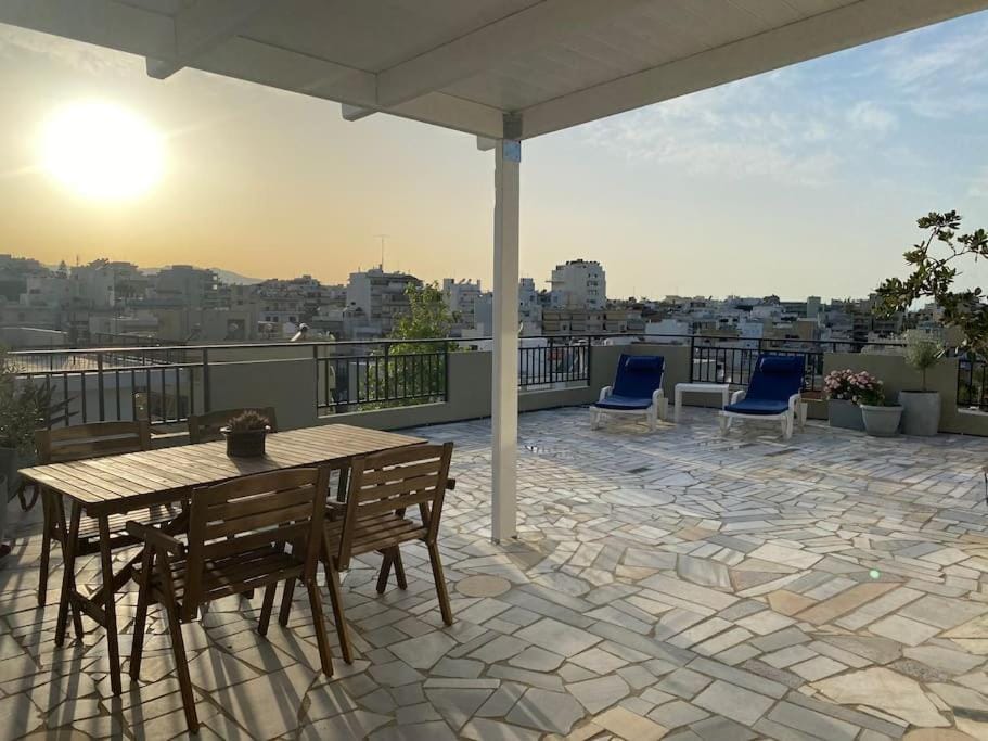 Property building, Patio, Day, View (from property/room), Balcony/Terrace, Dining area
