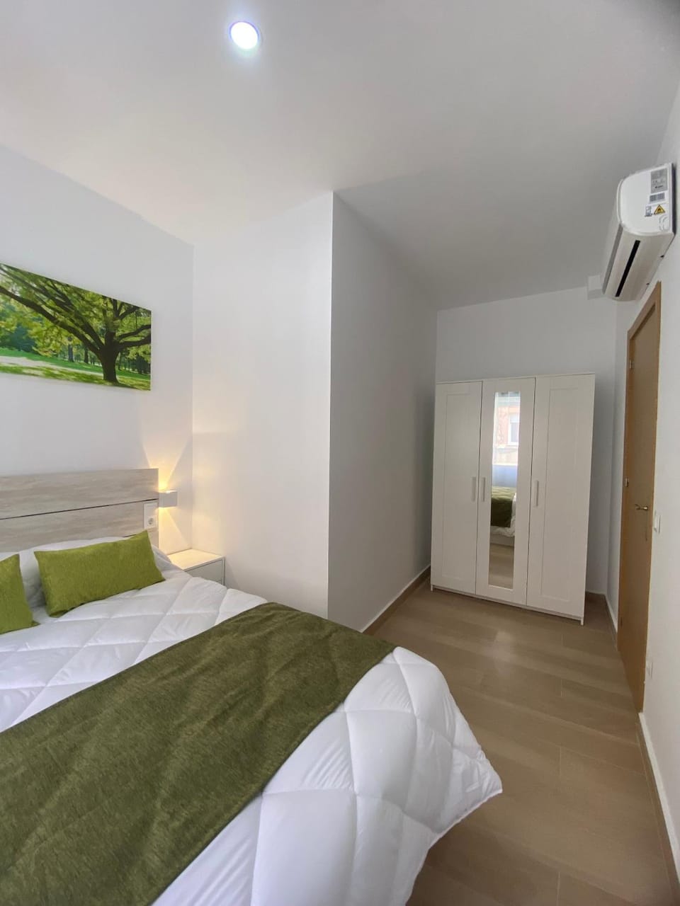 El Jardín del Ángel Romero Apartment in Madrid