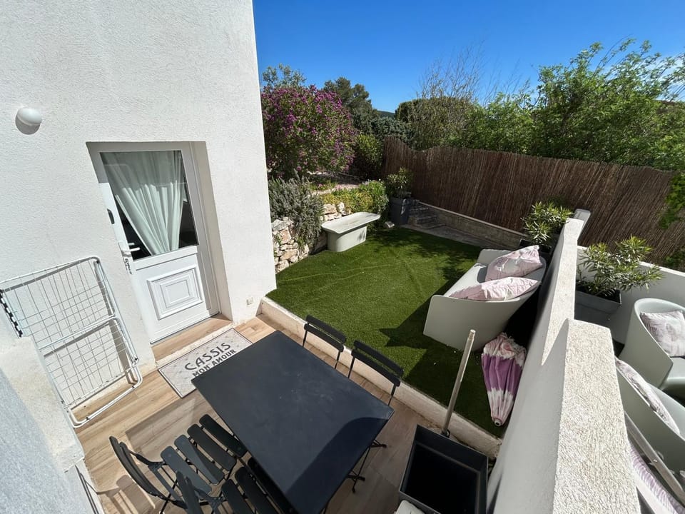 Patio, Garden, Balcony/Terrace, Dining area, Garden view
