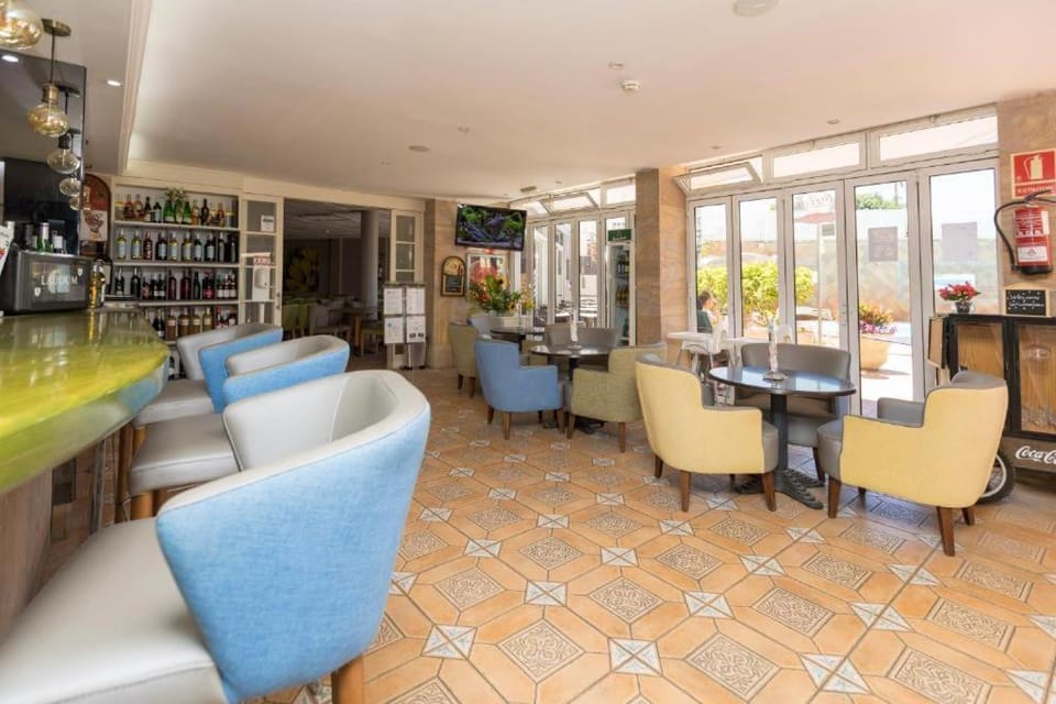 Lounge or bar