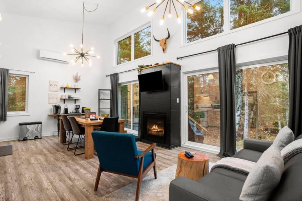 Le2085 - Spa et Plage - Les chalets dans le nord House in Quebec
