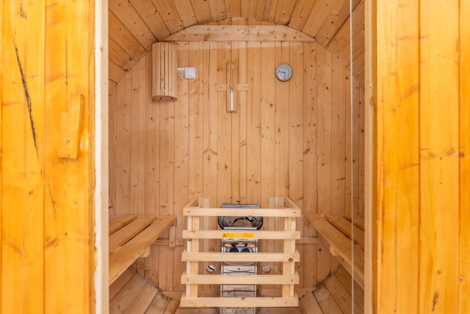 Sauna, Spa and wellness centre/facilities