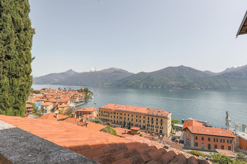 City view, Lake view, Mountain view