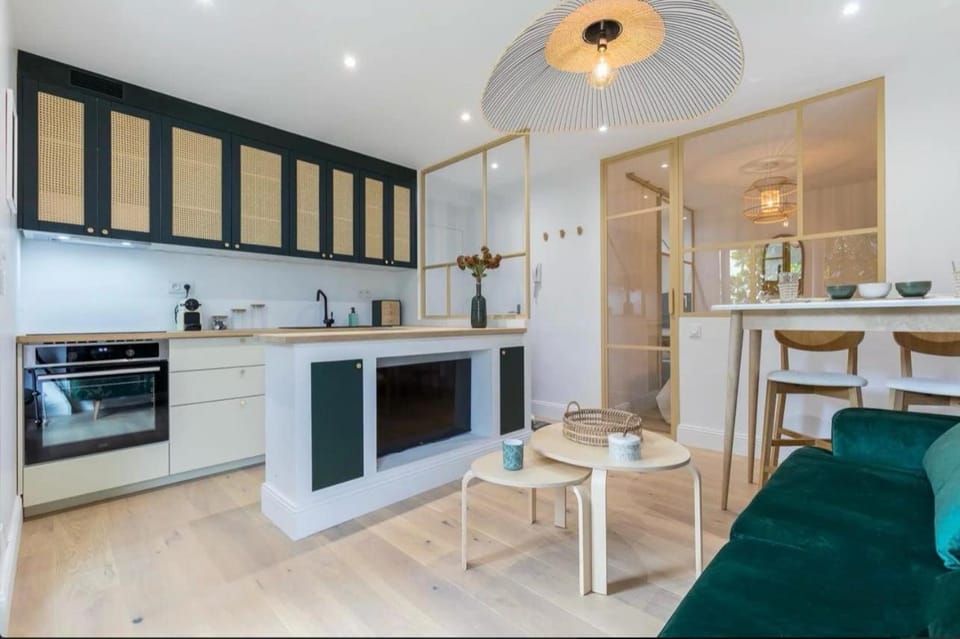 La belle verrière- Hyper centre, télé connectée, balcon, wifi Apartment in Mont-de-Marsan