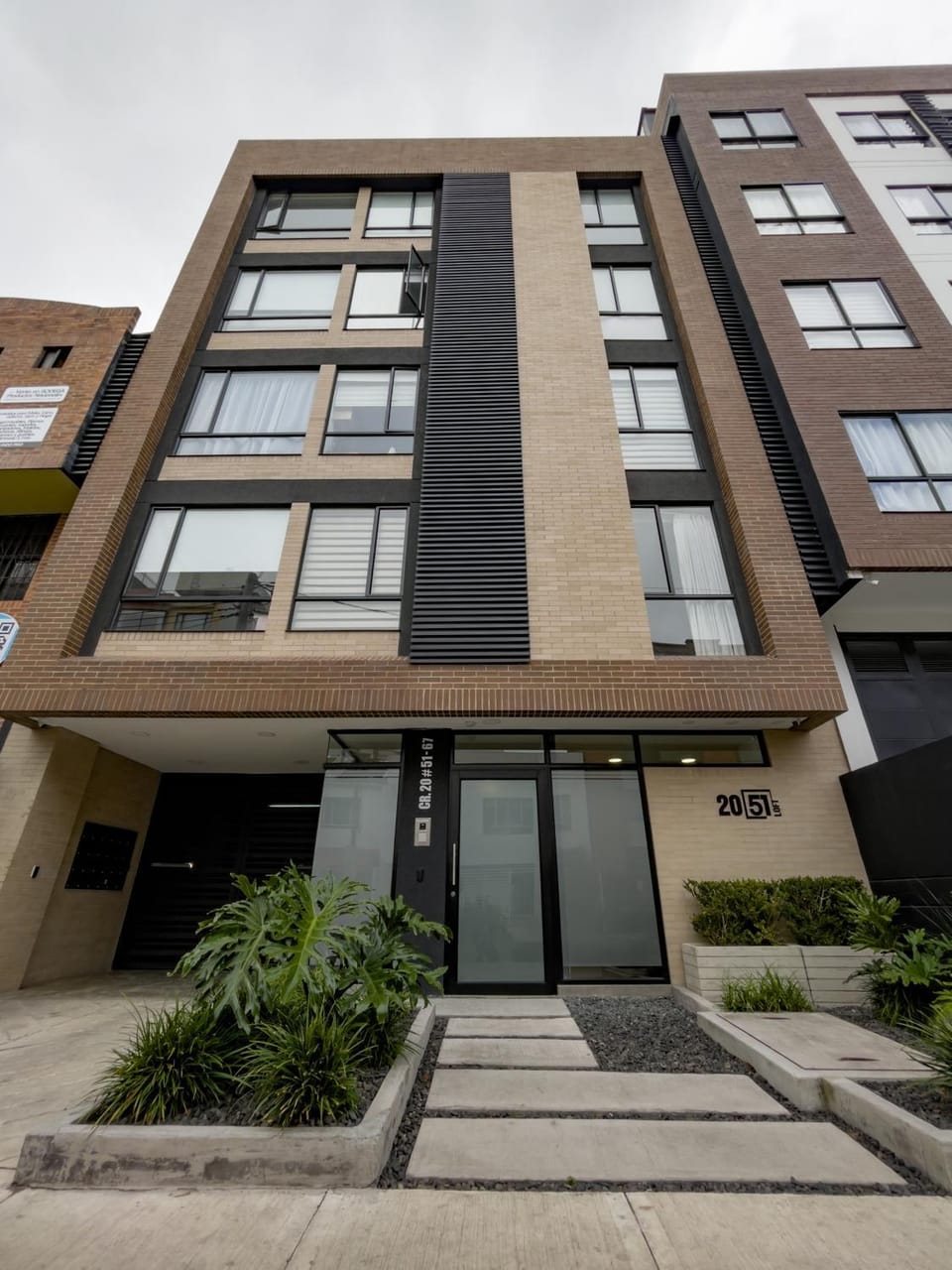 Property building, Facade/entrance