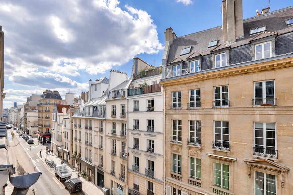 Grande terrasse, climatisation, 3 chambres, Marais Apartment in Paris