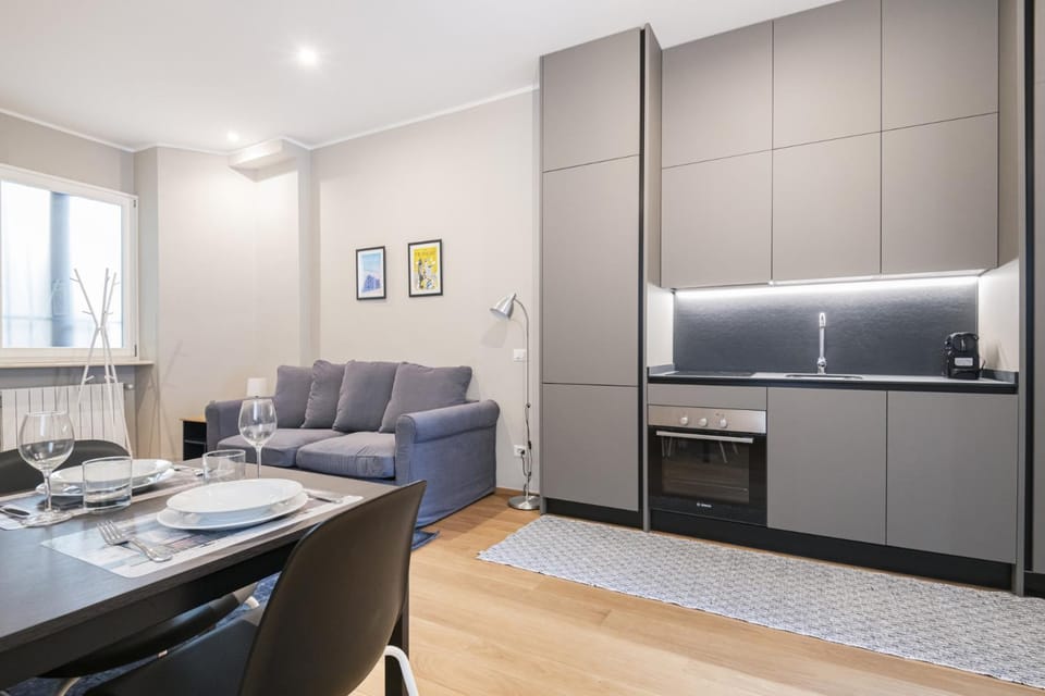 Easylife - Milano - Commenda 25 - Porta Romana Apartment in Milan