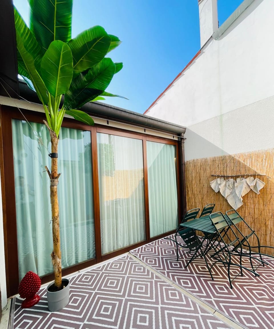 Patio, Balcony/Terrace