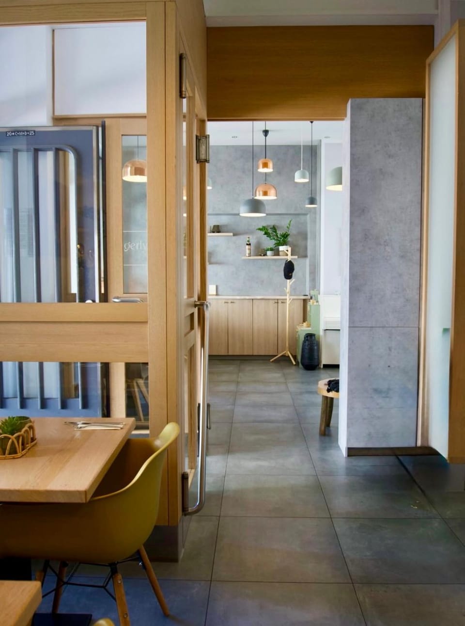 Restaurant/places to eat, Dining area, Breakfast