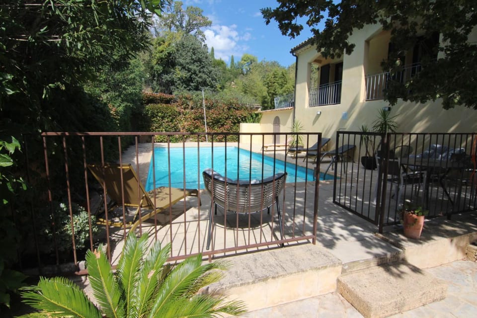 Appartement de 40m2 indépendant Apartment in Provence