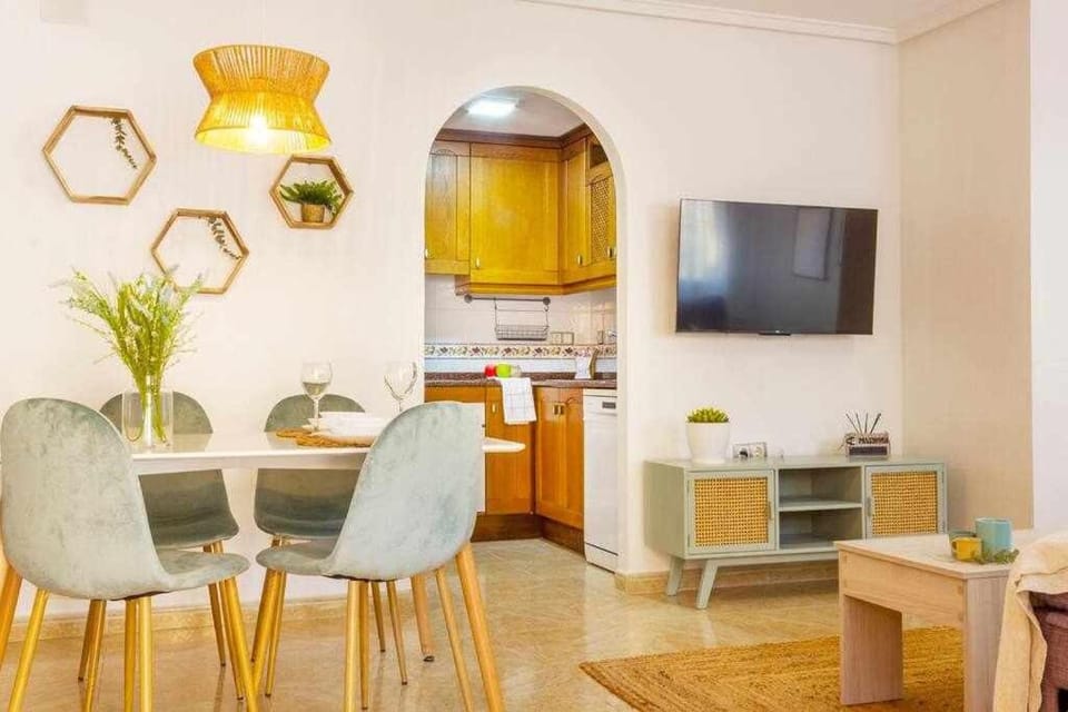 Adosado Pink Velvet Apartment in Torrevieja