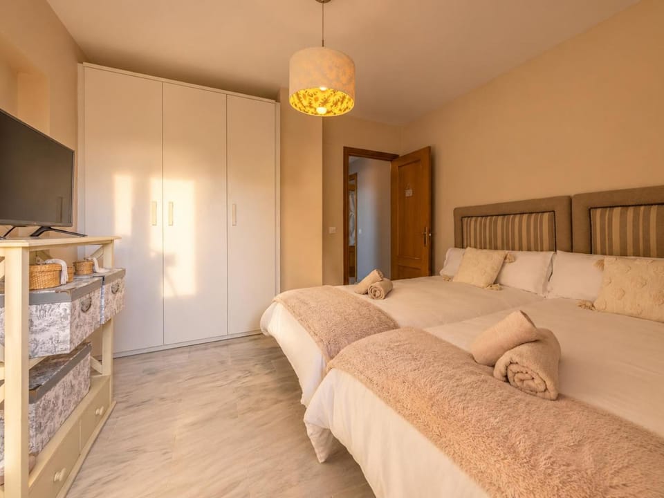 Ático La Marina Tarifa con terraza, vistas y parking Apartment in Tarifa