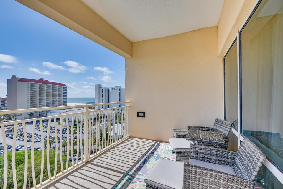 Elegant Destin Condo w/ Ocean Views: Walk to Beach House in Miramar Beach