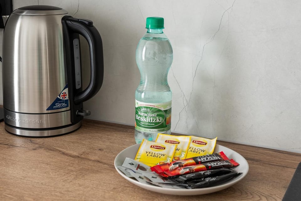Coffee/tea facilities, Kitchen or kitchenette, Food and drinks