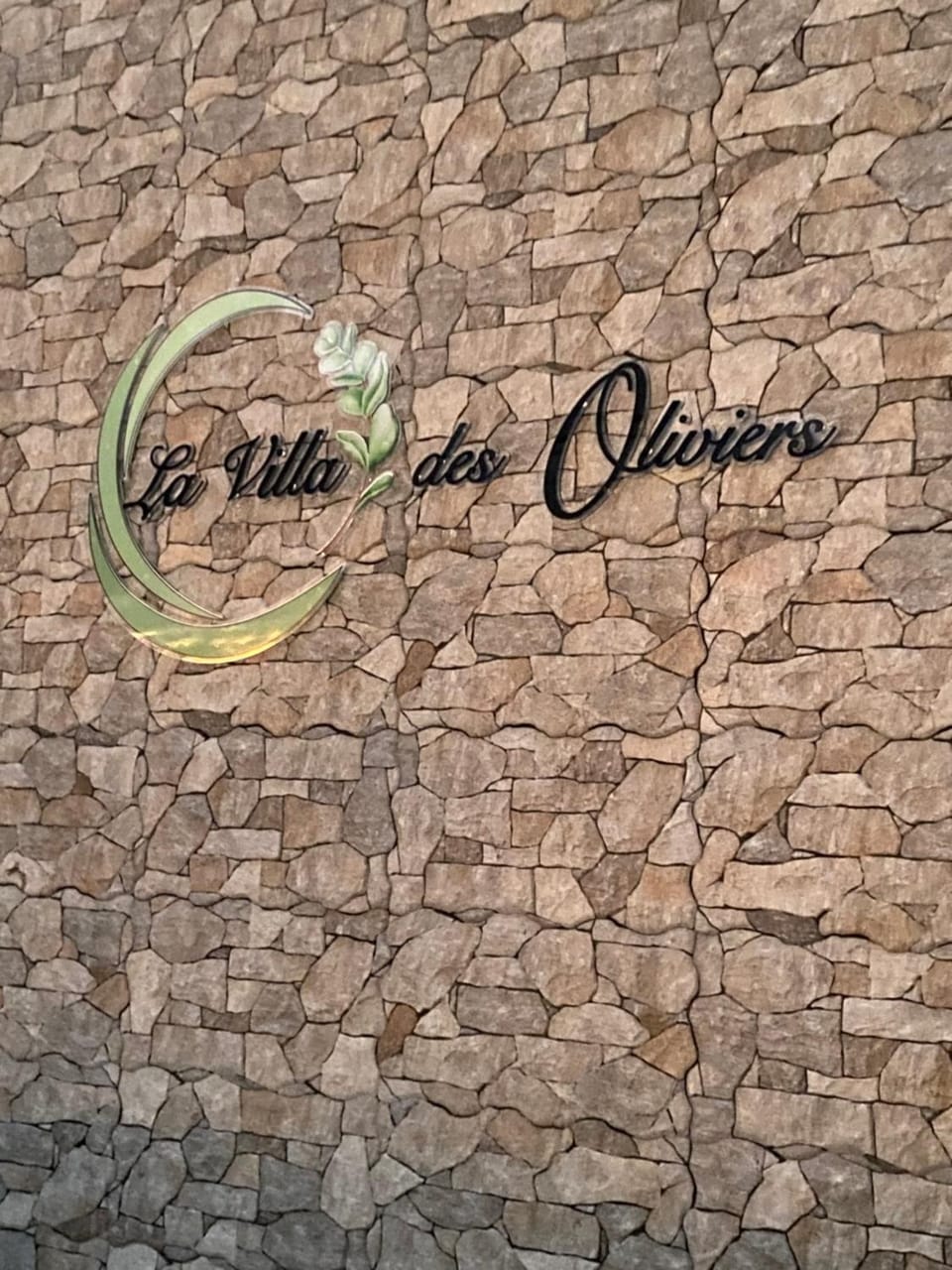 Property logo or sign
