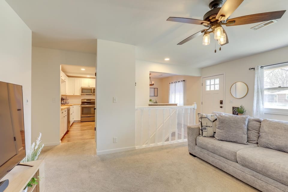 Family-Friendly Lincoln Home w/ Sandbox & Grill! House in Lincoln
