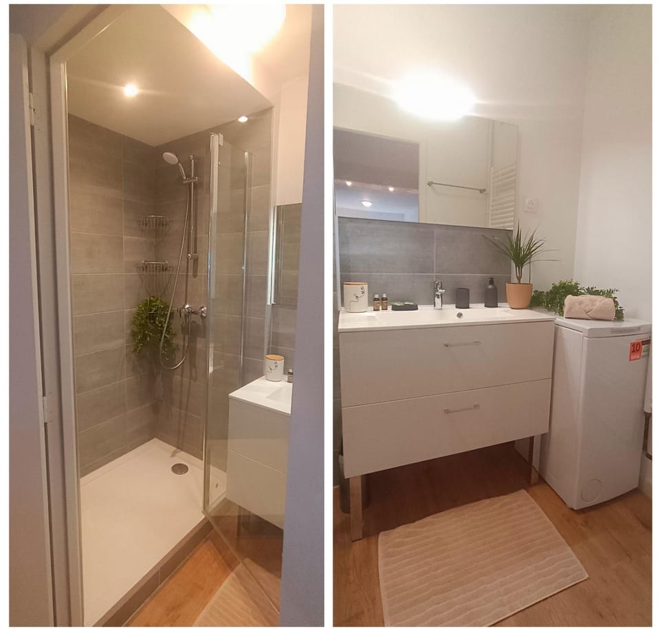 Shower, Bathroom