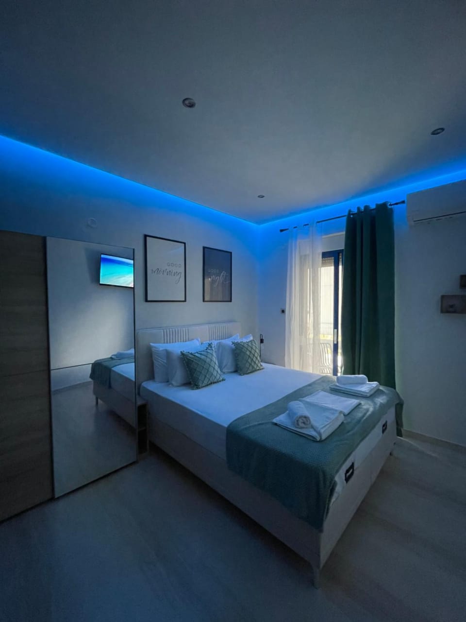 Rouan studios 1 Apartment in Chania