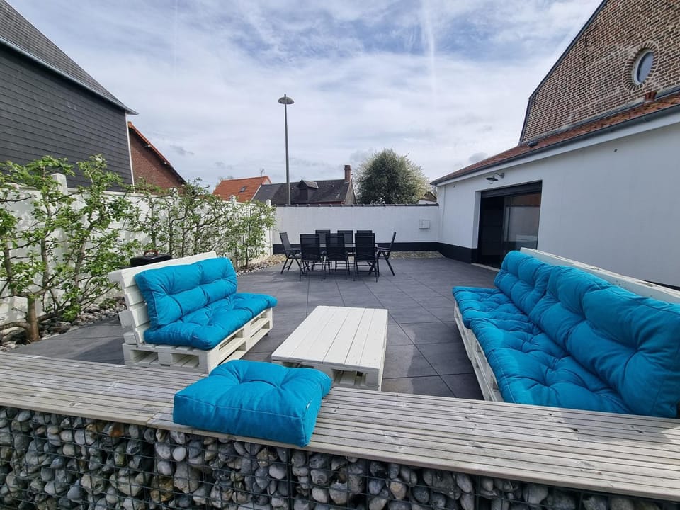 Patio, Balcony/Terrace