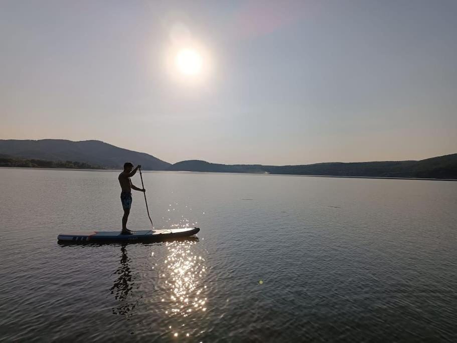 Natural landscape, Activities, Lake view