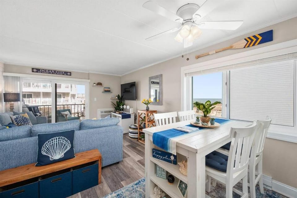 Exquisite Ocean View Condo with Pool House in Ocean City